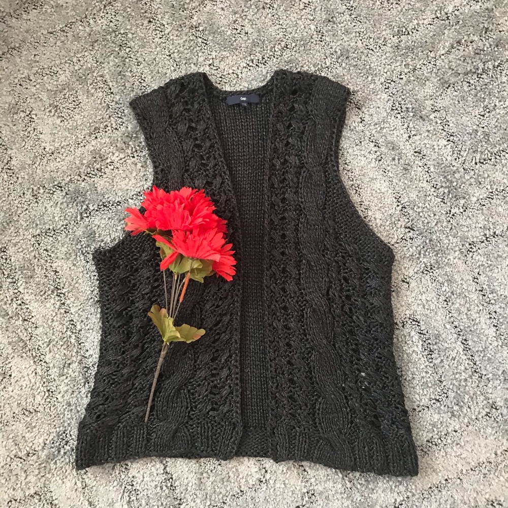 ⭐️GAP⭐️sleeveless jacket ⭐️